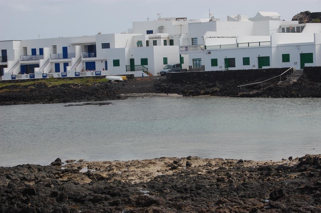 Casa Salinas Playa Apartment Orzola Exterior photo